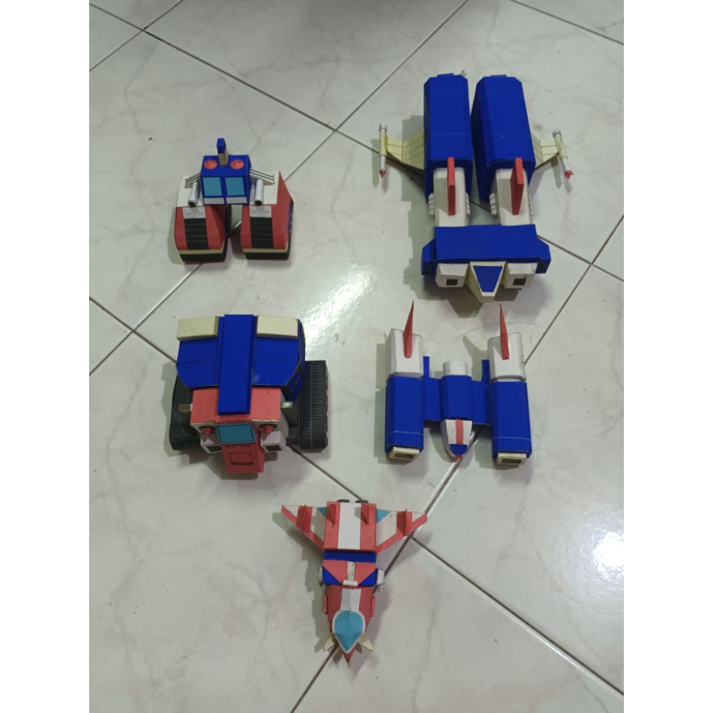 Papercraft Voltes V Machines
