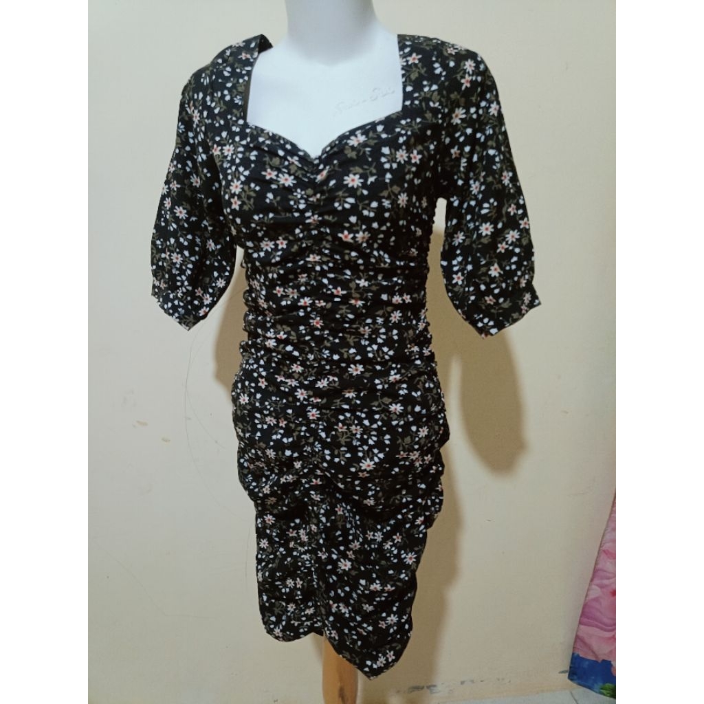 Baju dress penyanyi