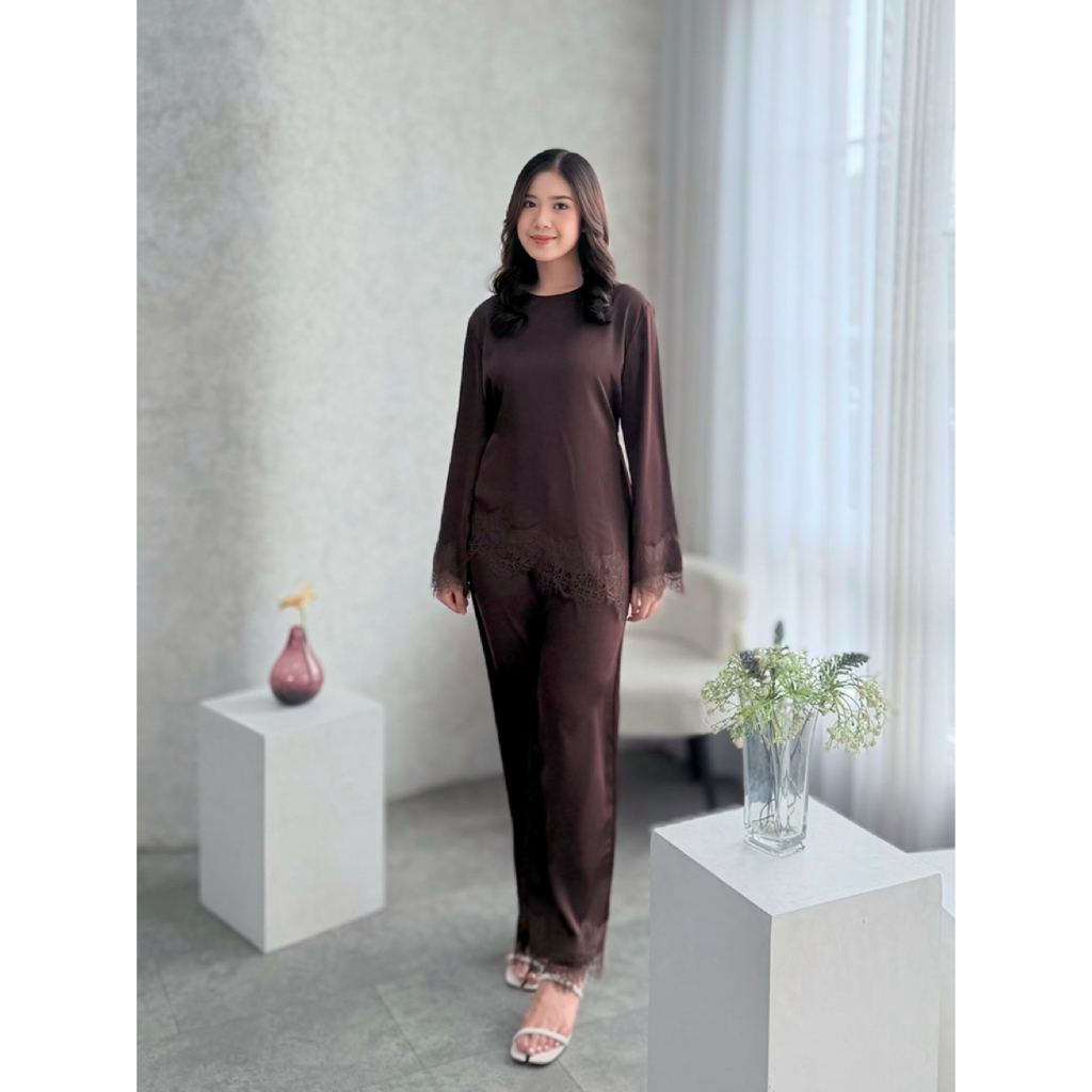 Serena&Co. | Noelle Lace Blouse