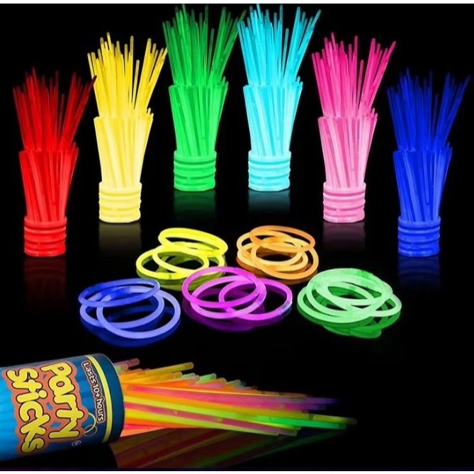 MAINAN GLOW STICK 50PCS - GLOW IN THE DARK - STICK NYALA BISA DIBENTUK - GELANG NEON