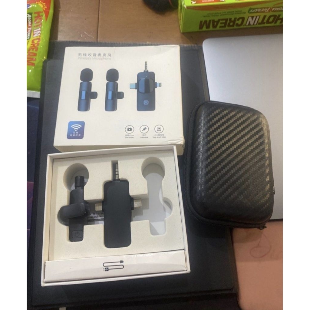 Wireless Microphone Clip-On Mic +  Receiver (Lightning & Type-C) K9 – Preloved, Free Case