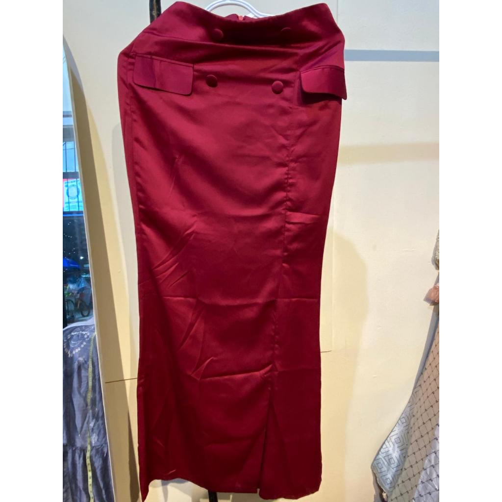 Rok Panjang Satin Wanita Merah Maroon Premium | Rok Span Elegan Formal Casual | Merk Shemade