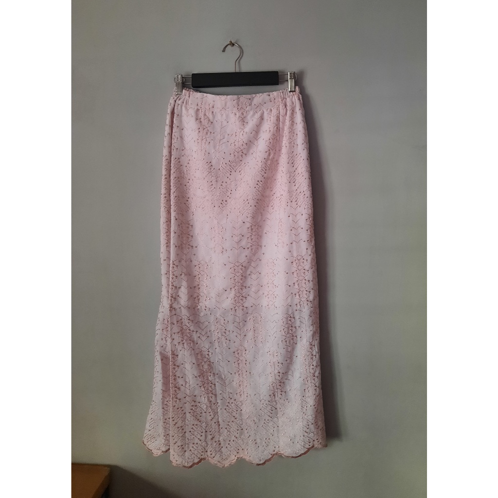 Preloved Namelis Rok Span Panjang Putih