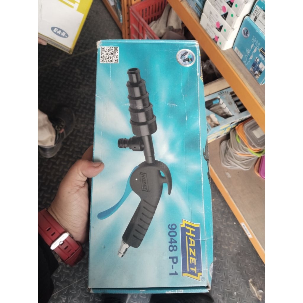 Hazet 9048P-1 cooling system cleaner