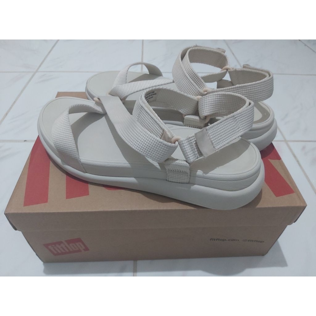 [Preloved] Fitflop Z strap sandals