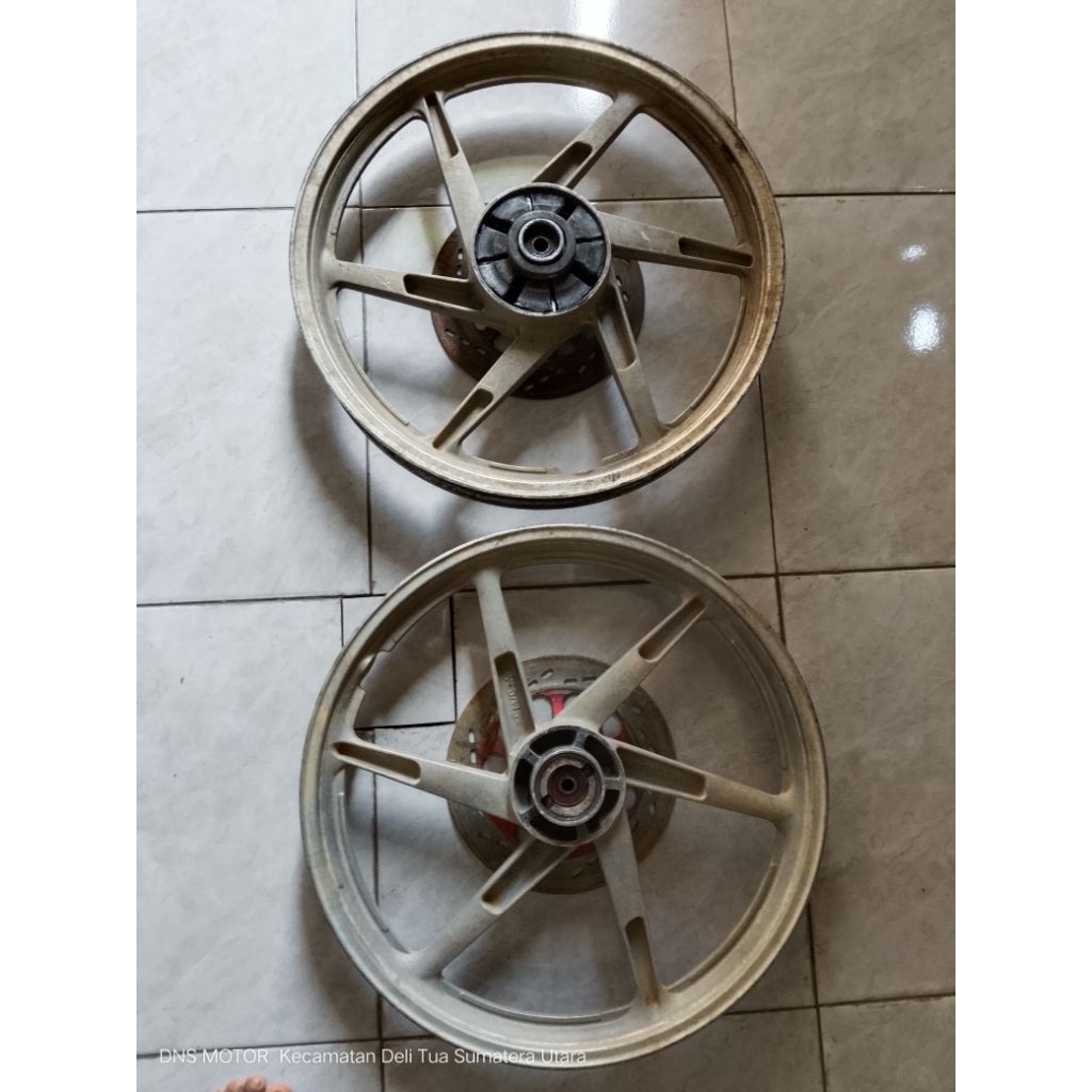 Velg original satria 2 tak double disk copotan