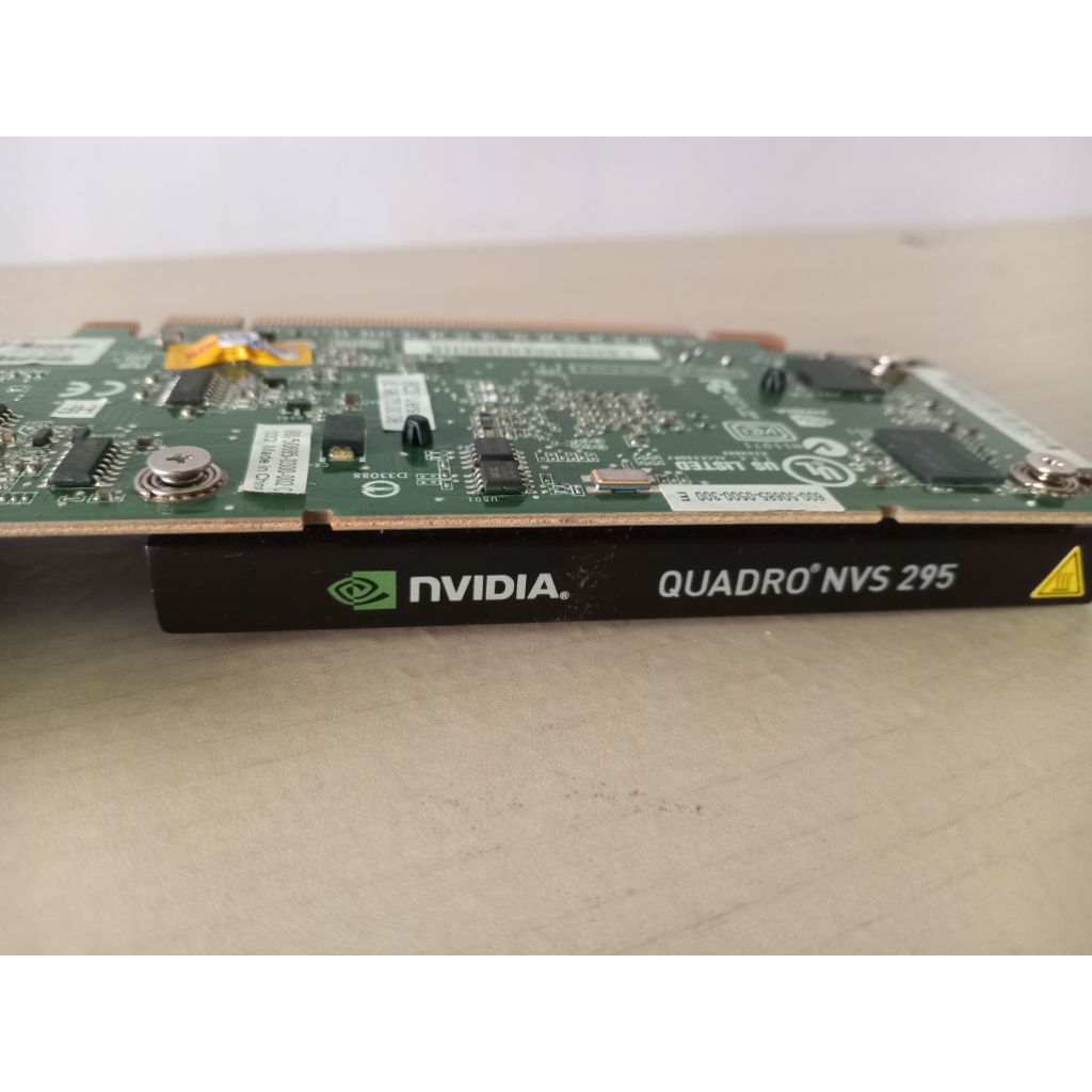 VGA Card NVidia Quadro NVS 295