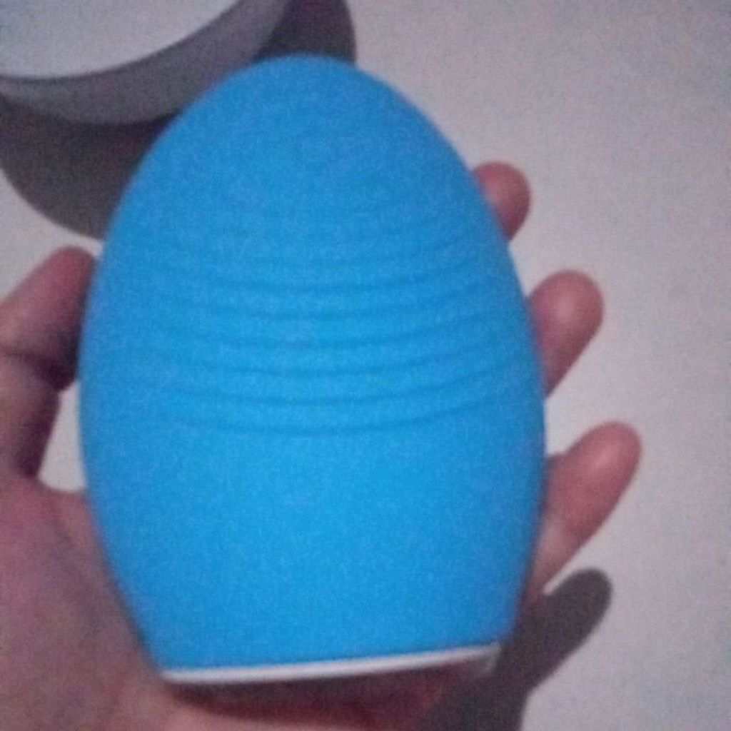 preloved Ataru sonic face cleansing massager