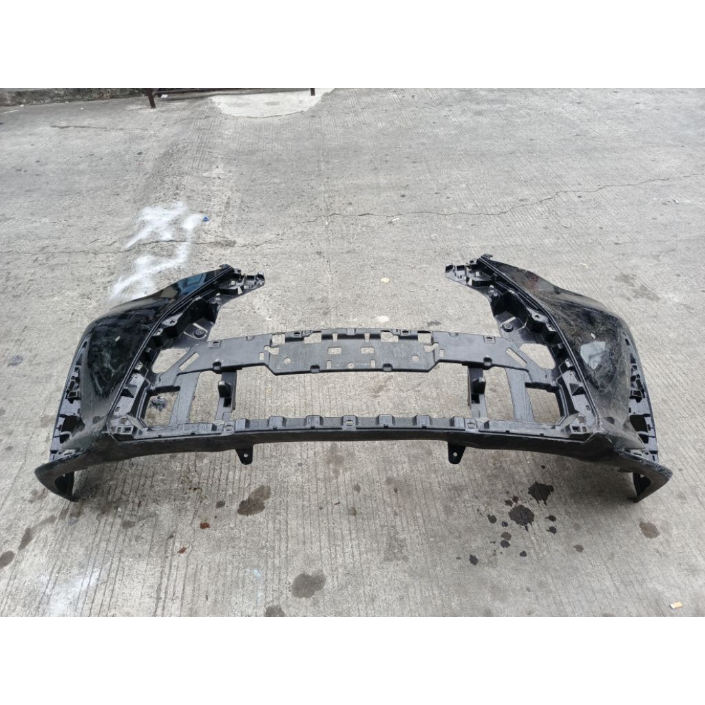 bumper bemper depan lexus LM LM300 LM350 2023 original
