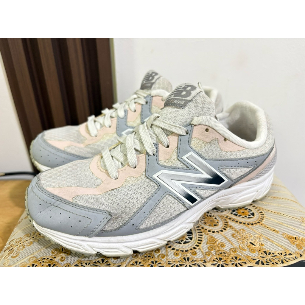 Sepatu Second NB Running size 37 (lost tag)