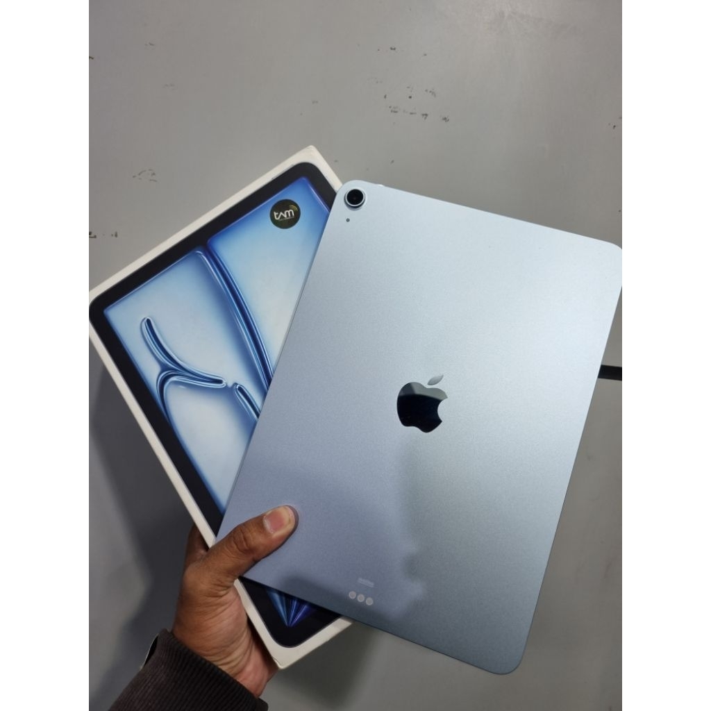 IPAD AIR 7 ( M3 ) 128GB SECOND IBOX MULUS FULL SET ORI