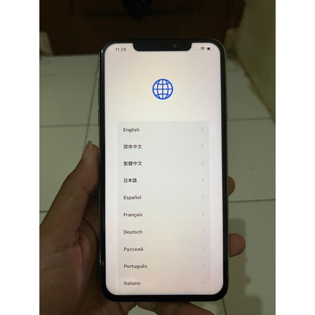 xs max lock icloud