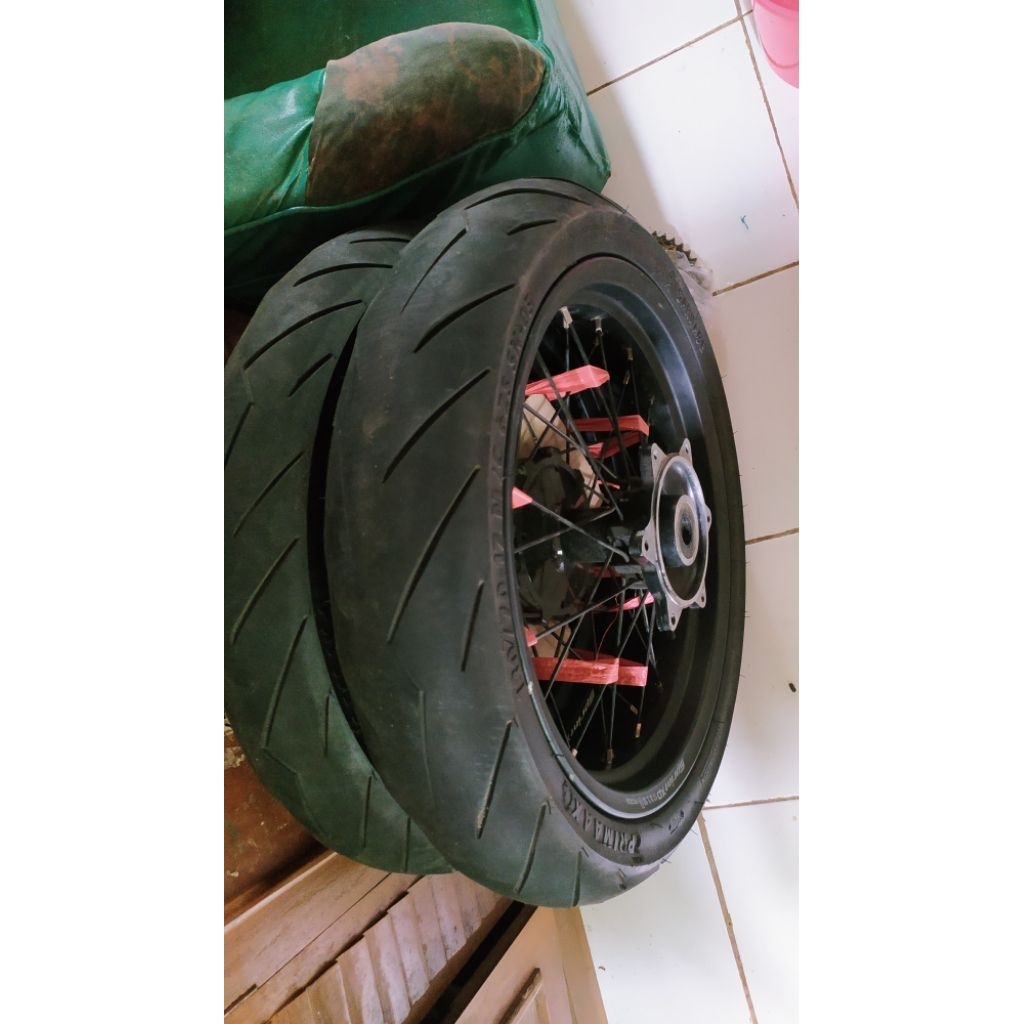 WHELSET SUPERMOTO CRF 150L SPRINT XD 350-300 RING 17 BAN PRIMAX