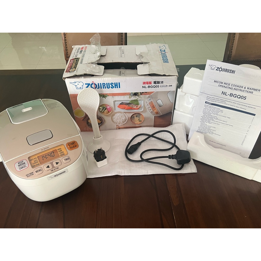 PRELOVED Zojirushi Rice Cooker NL-BGQ05 0.5liter/3cup