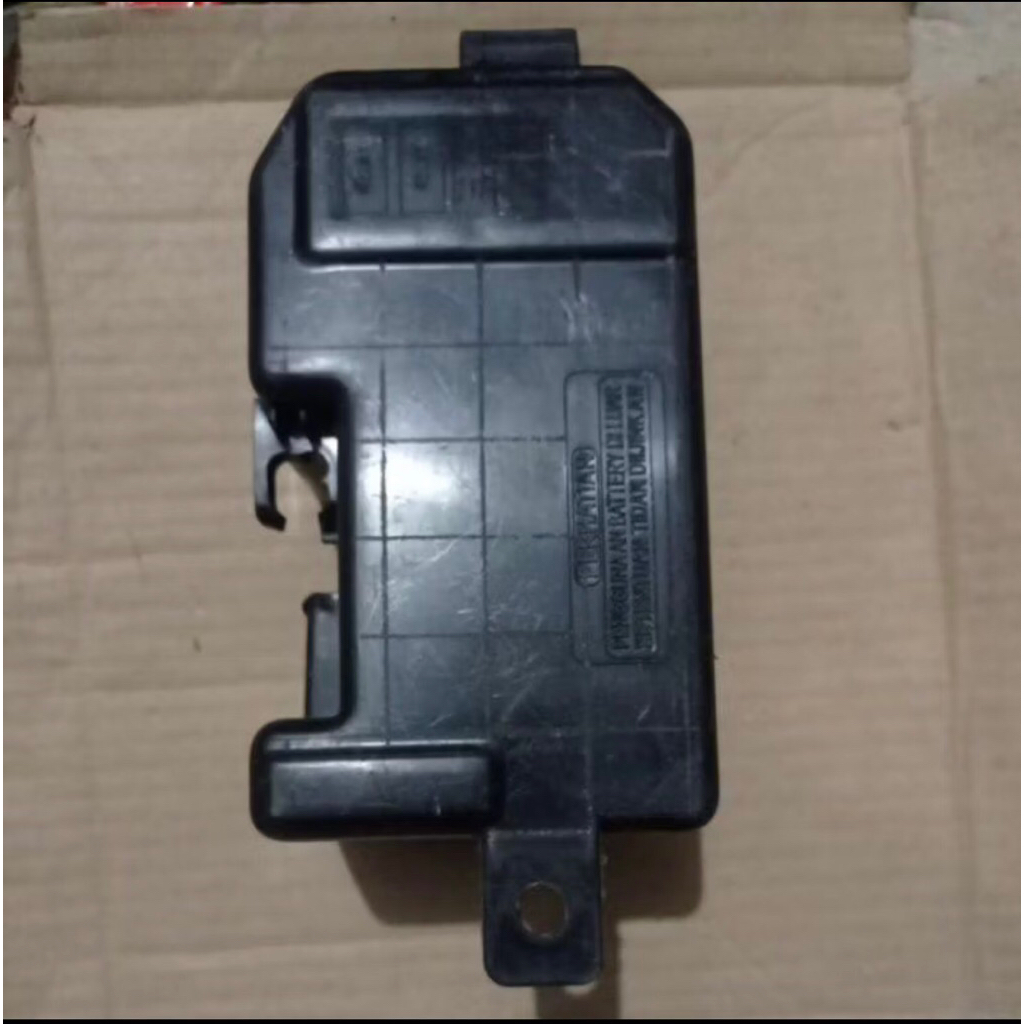 COVER BATTRERY Tutup accu aki dalam Vario 125 Vario 150 led old
