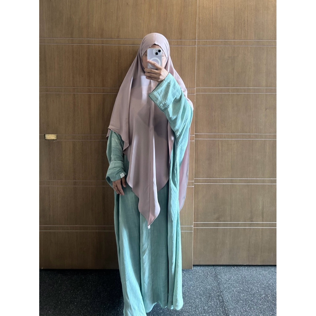 preloved elmadina abaya timeless literally
