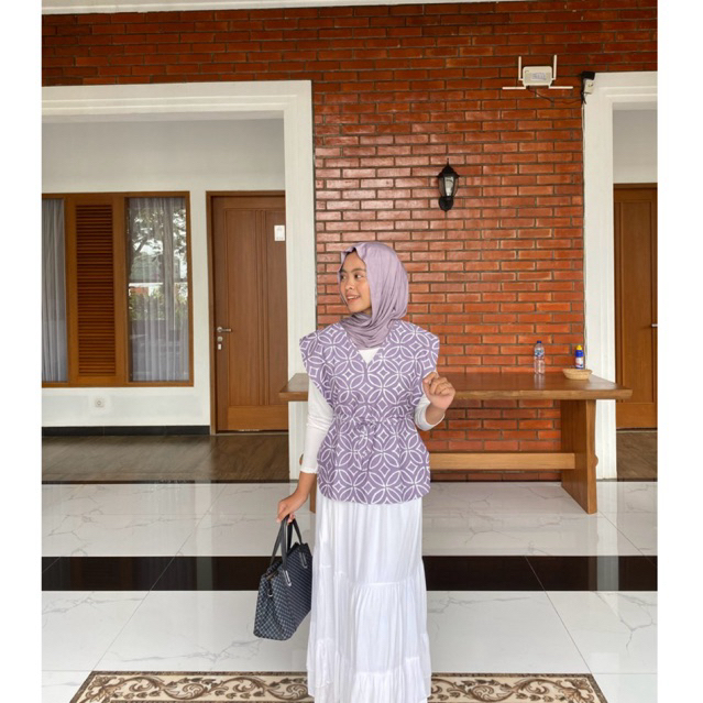 Batikkaizan - Vest Rompi Batik Wanita Modern