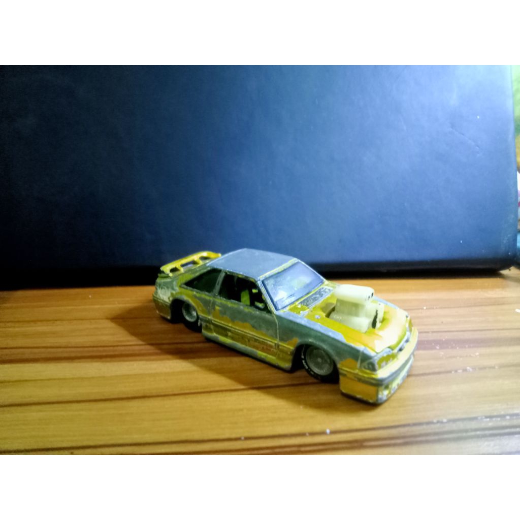 Diecast maisto 1993 Ford Mustang cobra body besi