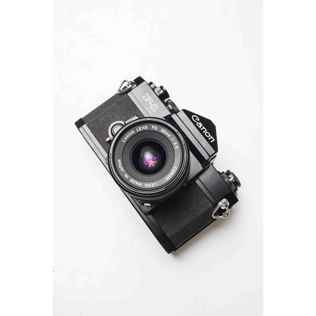 Kamera Analog Canon F-1 F1 kit 28mm f2.8 New FD Super Mulus 