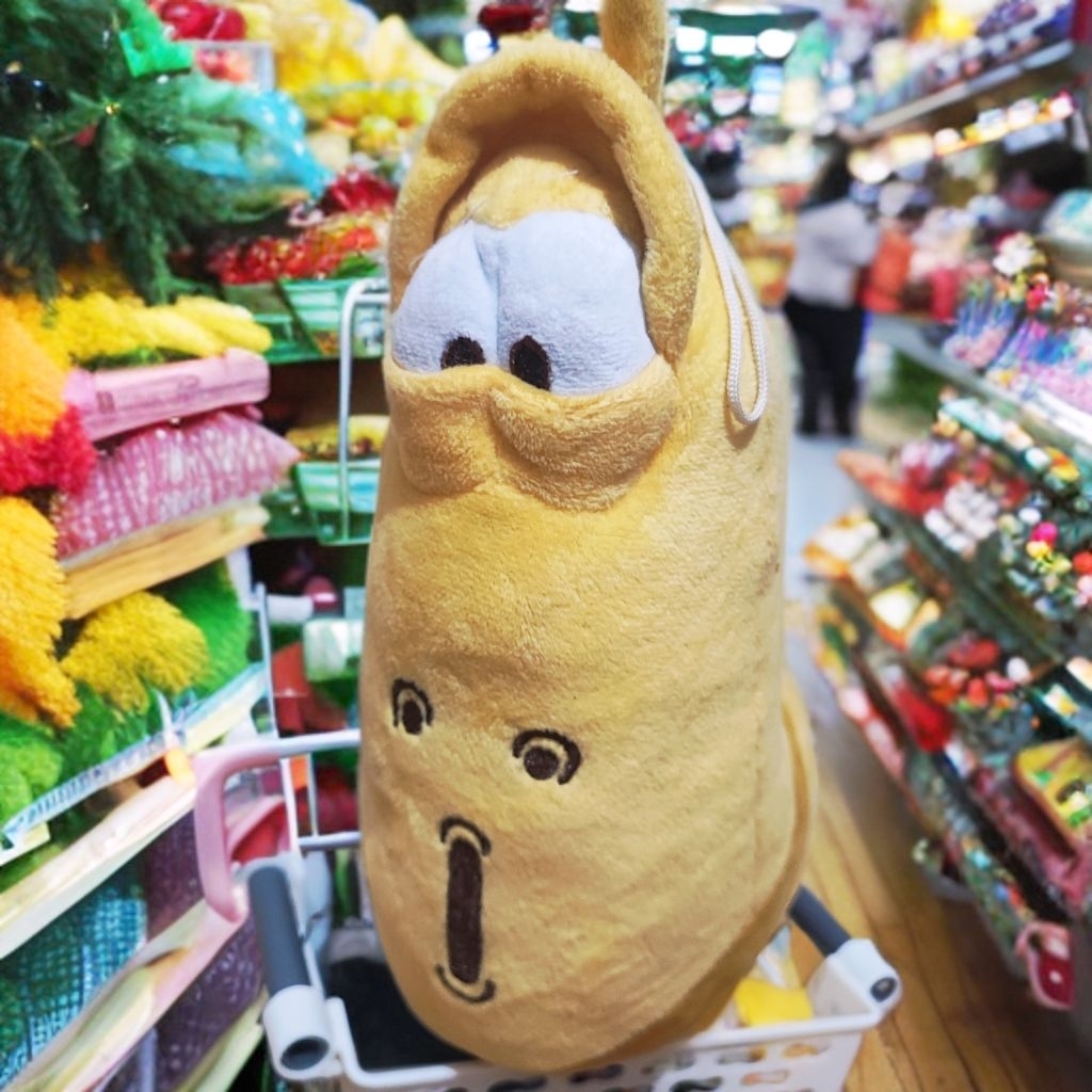 Boneka Larva