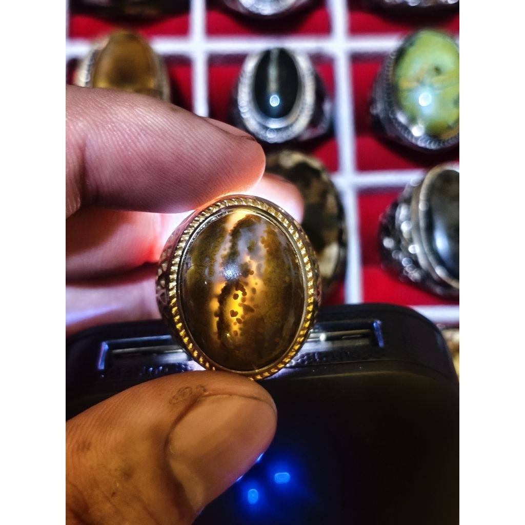 Cincin Batu Akik Klawing Telur Kodok