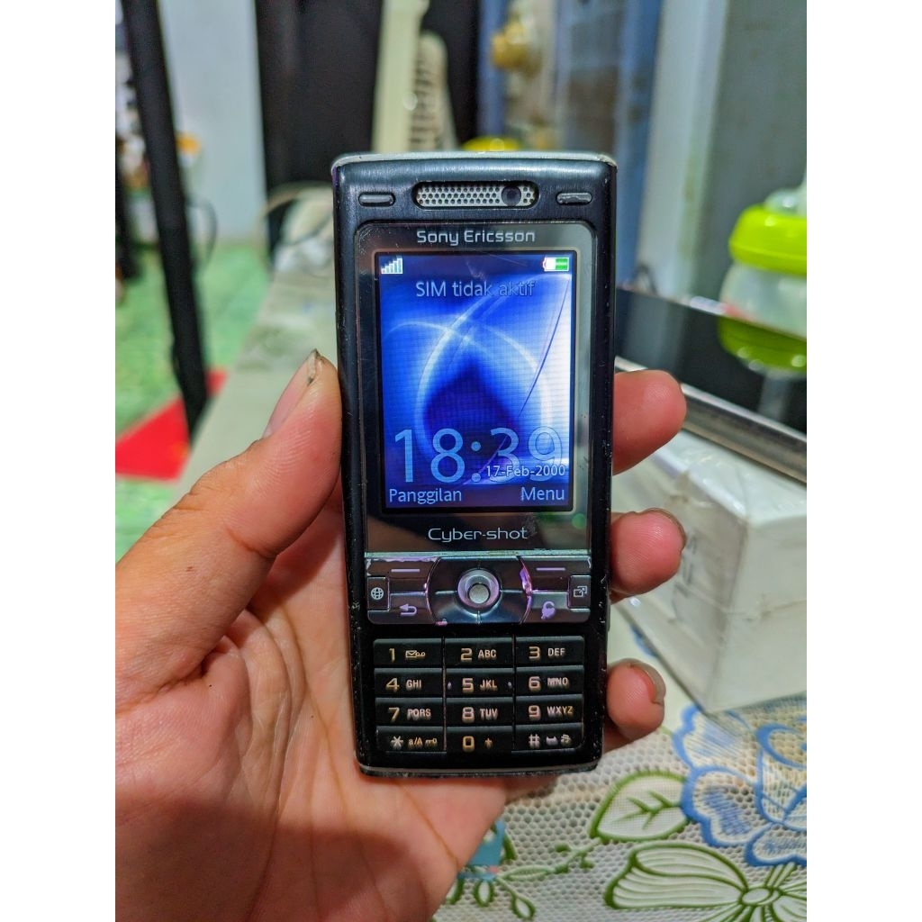 sony Ericsson k800i normal