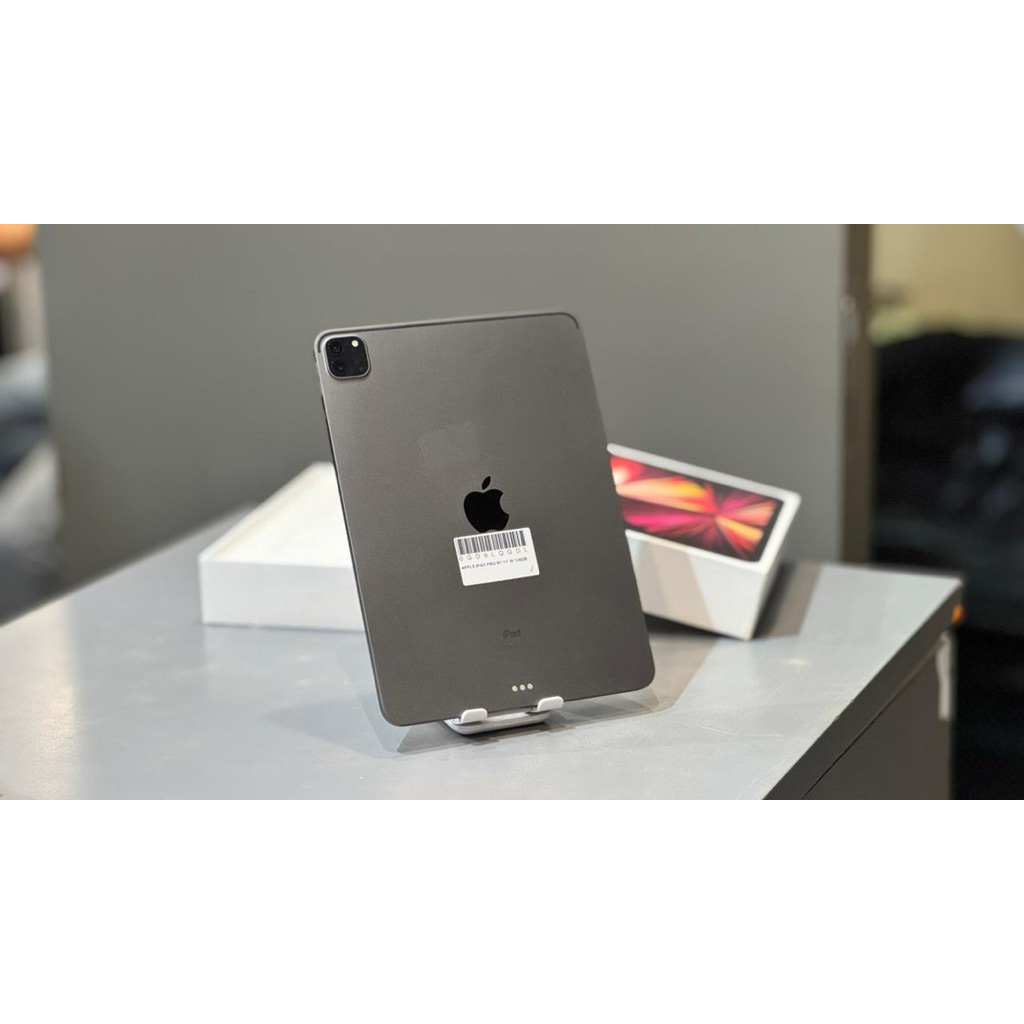 Second iP*d Pro M1 • 128GB • Wifi • 11 inch