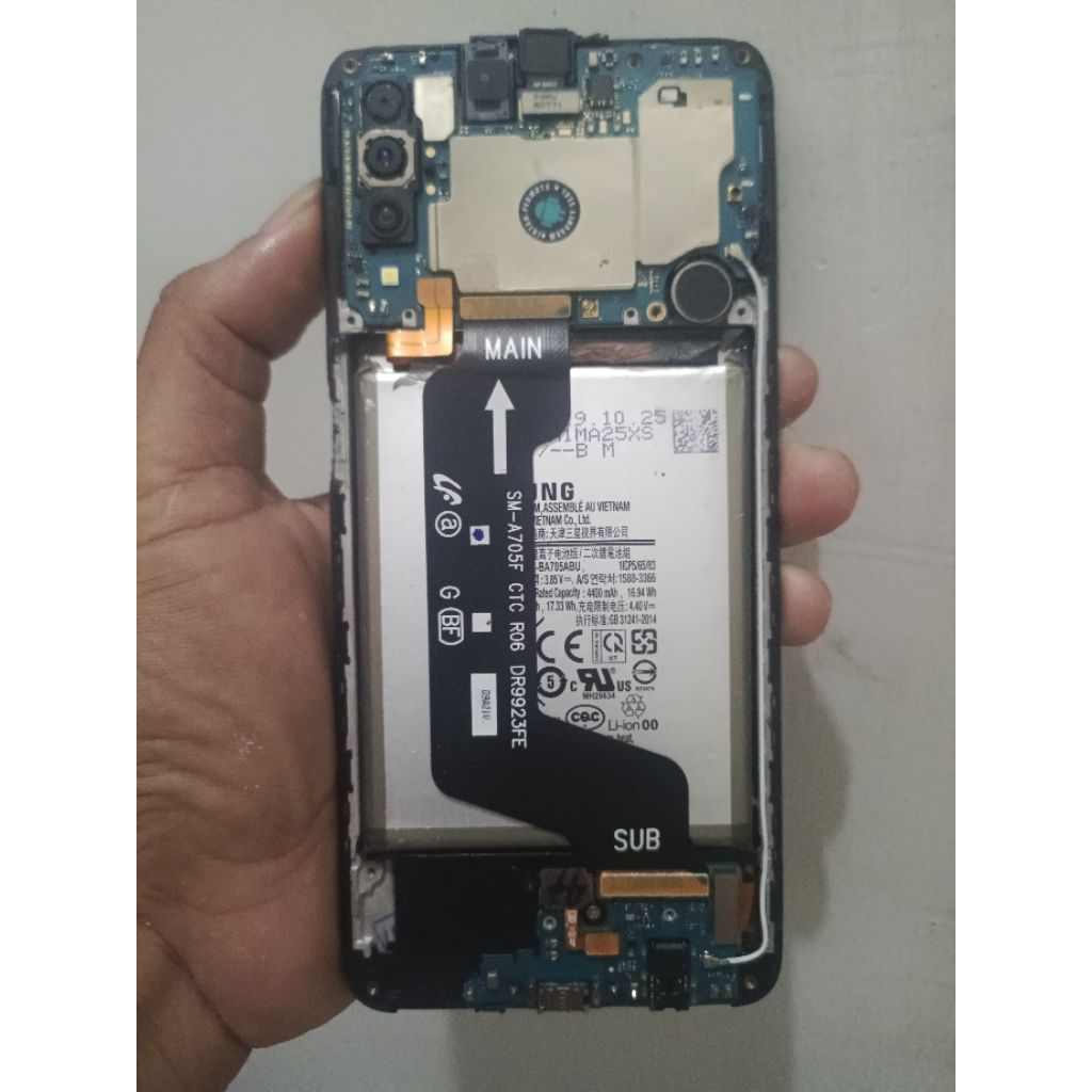 samsung a70 minus lcd