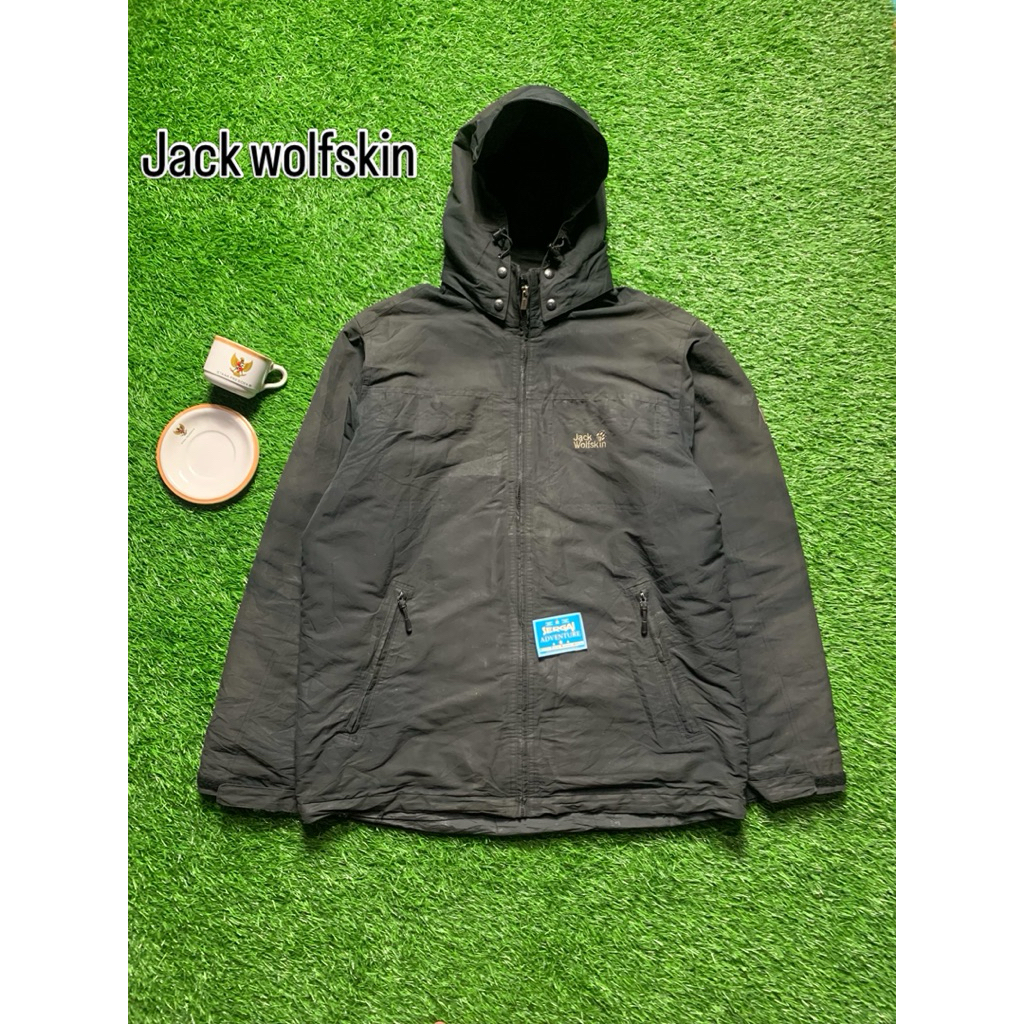 jaket outdoor jack wolfskin second