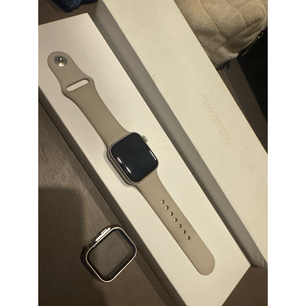 Apple Watch SE 2022 40MM Starlight Original Ibox