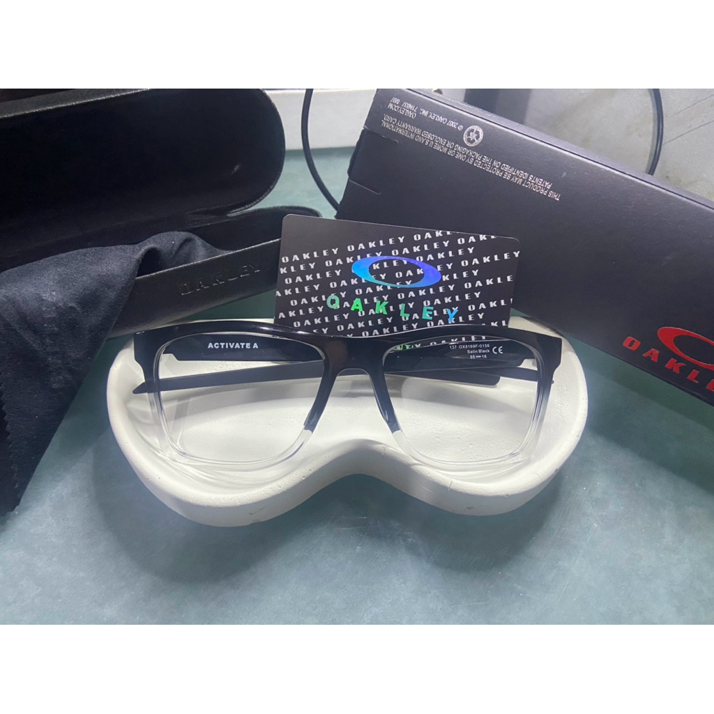 FRAME OAKLEY ORIGINAL SECOND EX DISPLAY MULUS NO MINUS dan FULLSET