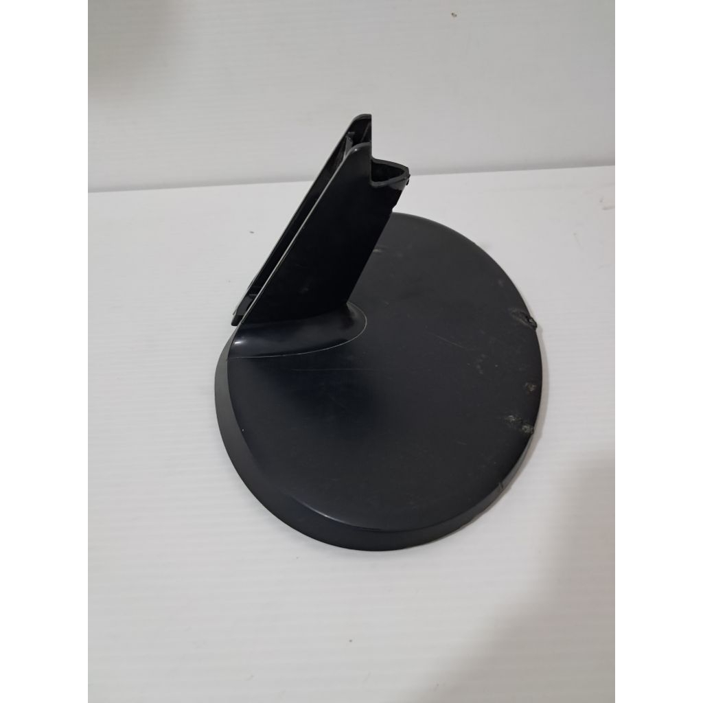 Kaki monitor LG 20 inci bekas