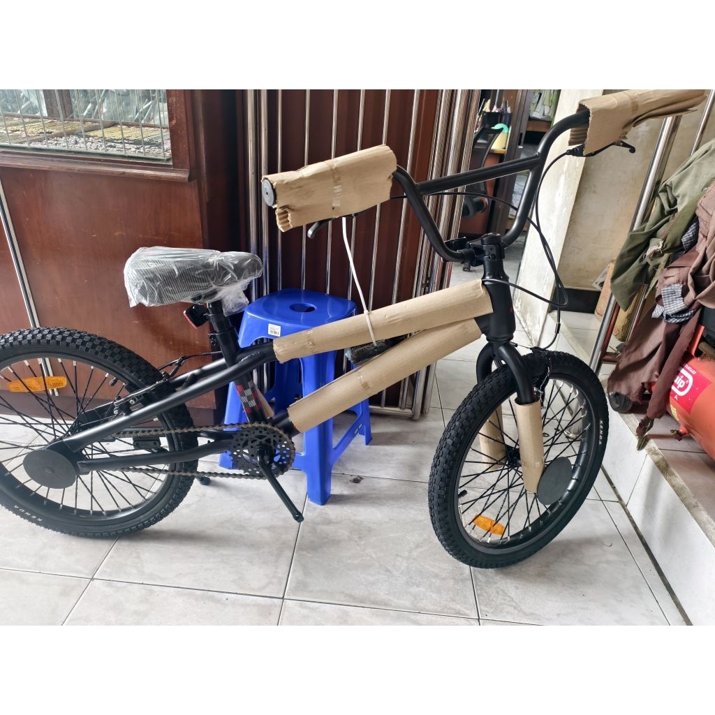 SEPEDA BMX 20 EXOTIC 9982 TX