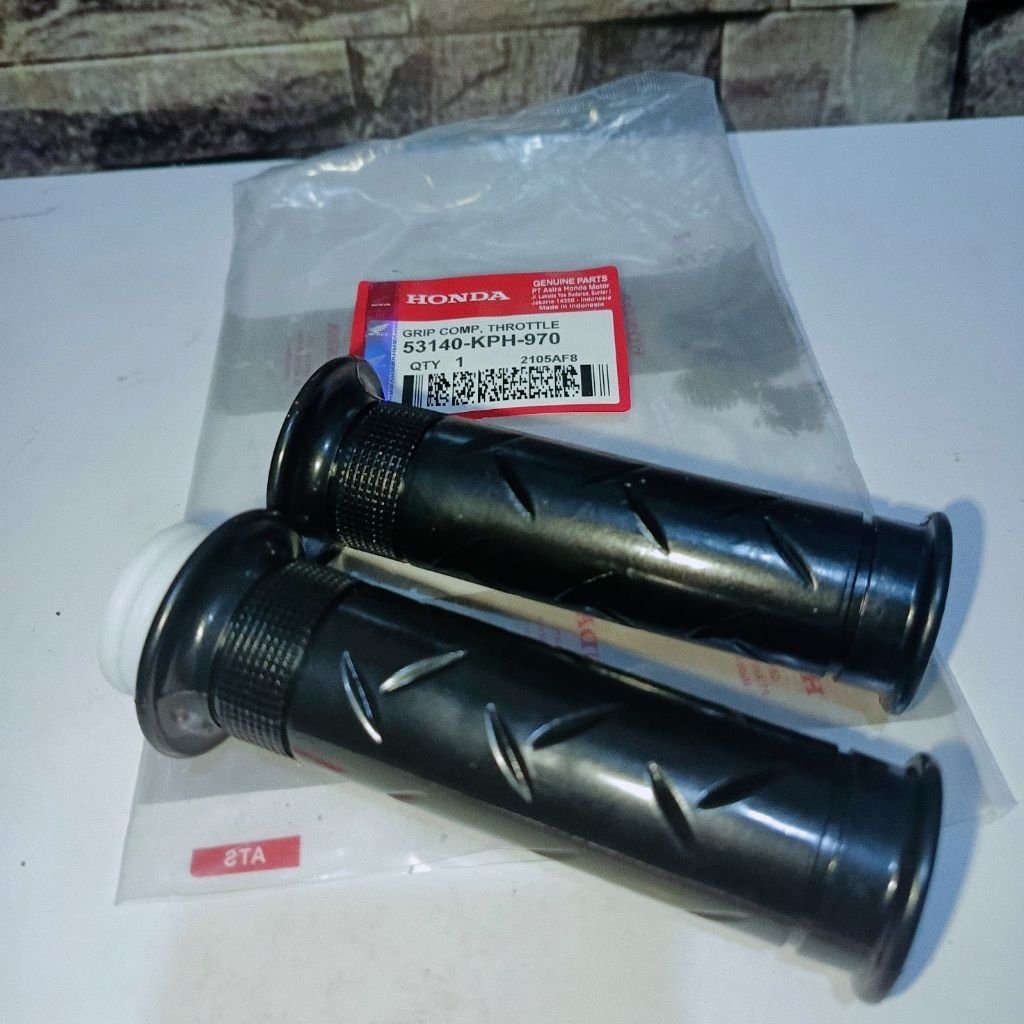 1 SET HANDGRIP HONDA KPH SUPRA X125 / KARISMA