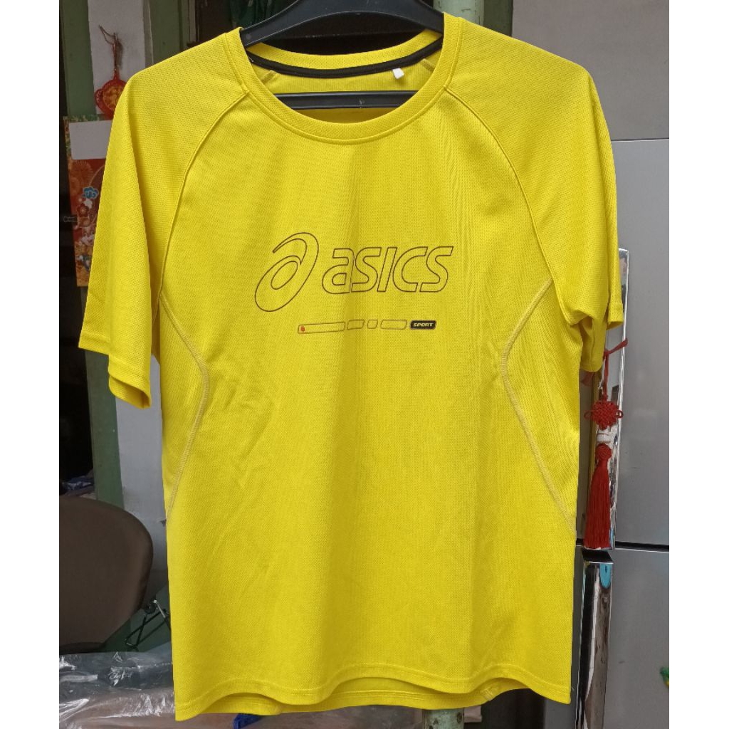 Kaos Dryfit warna Kuning merk Asics Preloved