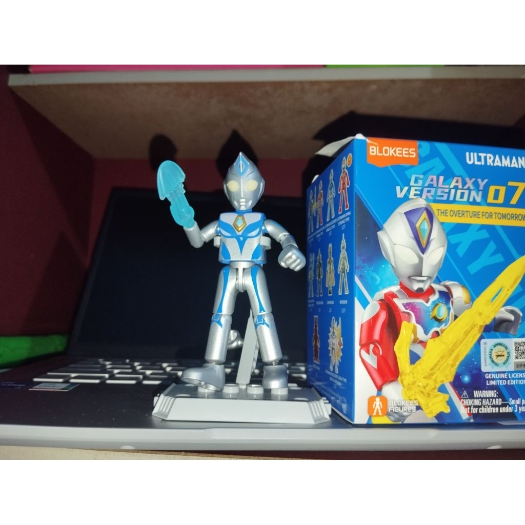 blokees Ultraman Galaxy Version 07 Ultraman Dyna miracle Type