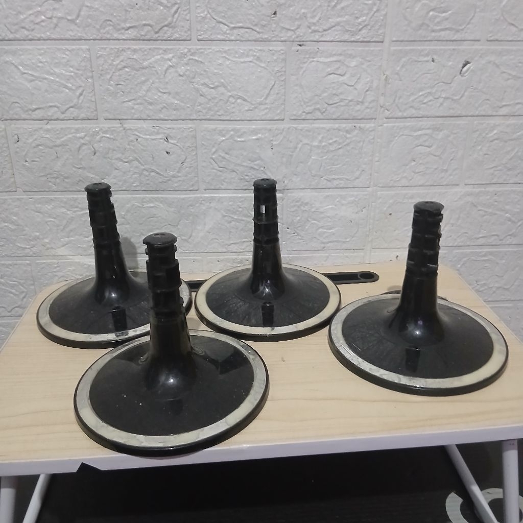 kaki speaker tower polytron bulat (sepasang)