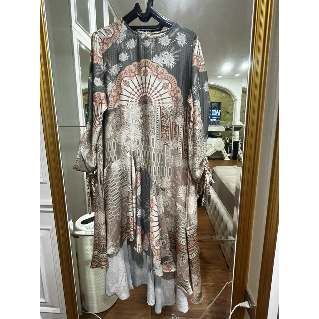 preloved tunik dan blus klamby dan accent