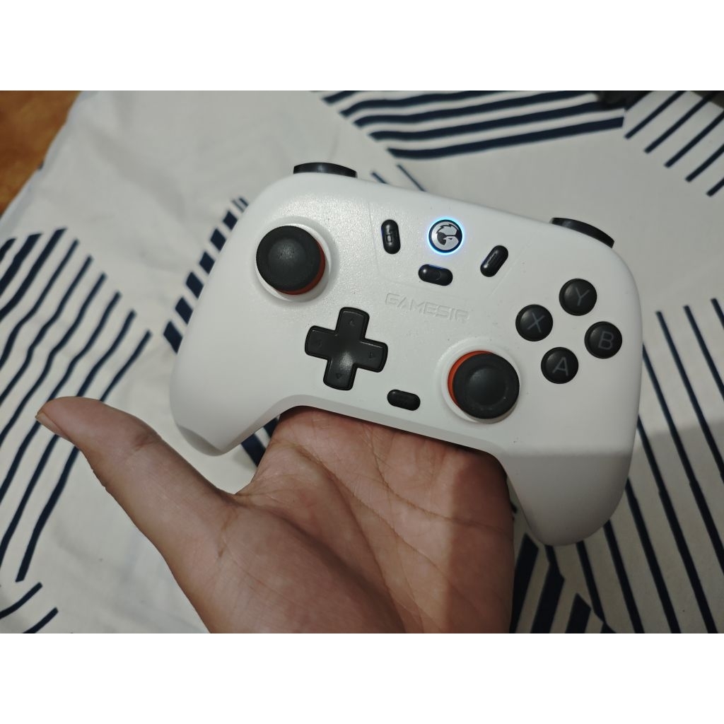 Gamesir t4 nova lite second