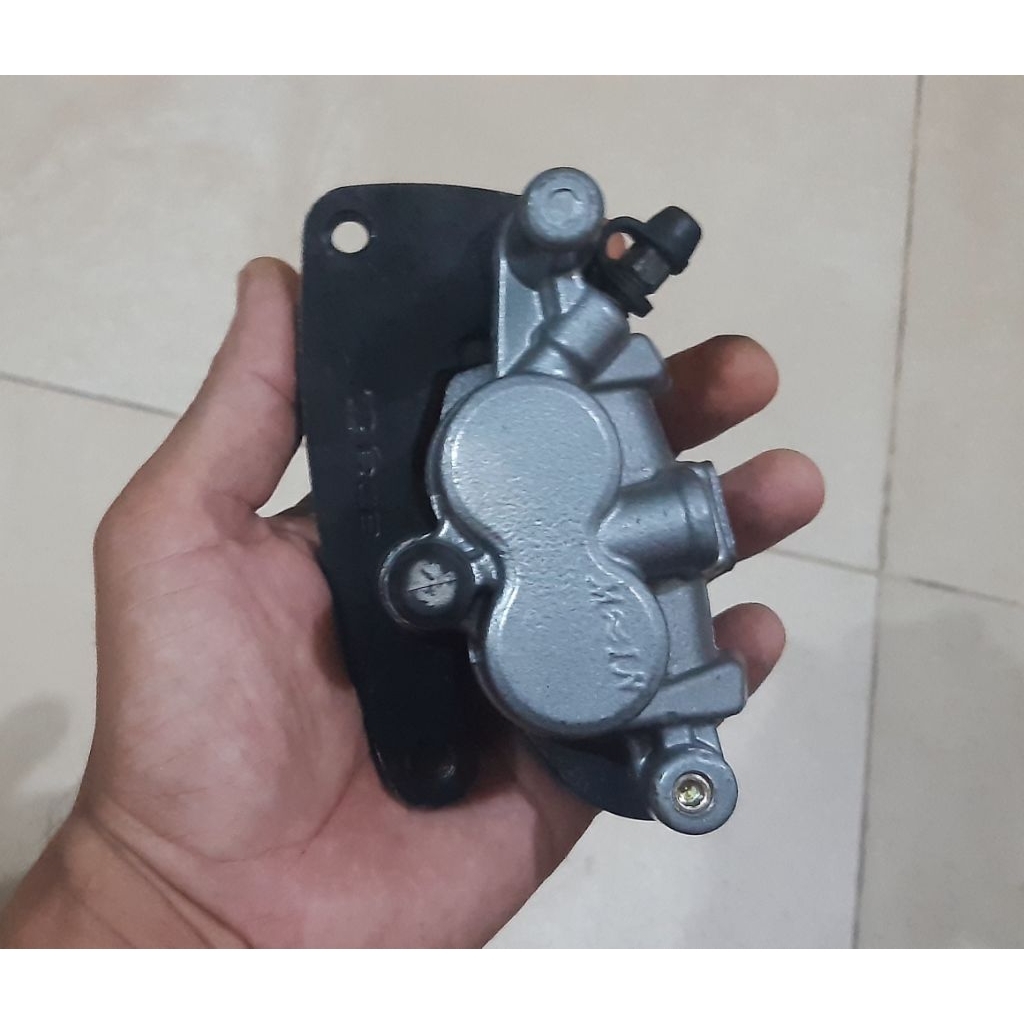 kaliper nissin 2P beat,vario scoopy