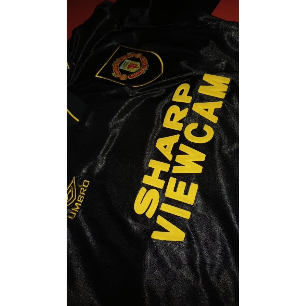 jersey mu kungfu cantona