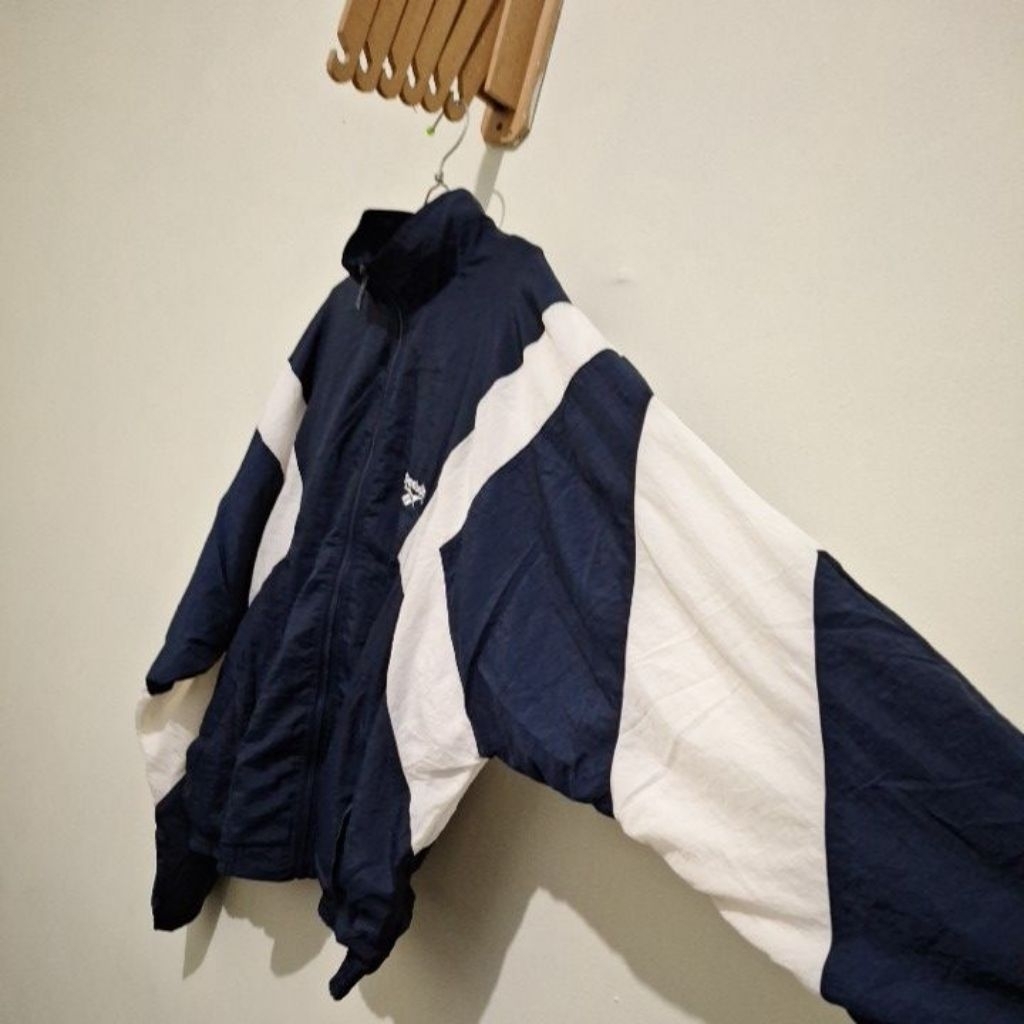 WINBREAKER Reebok vintage blue putih