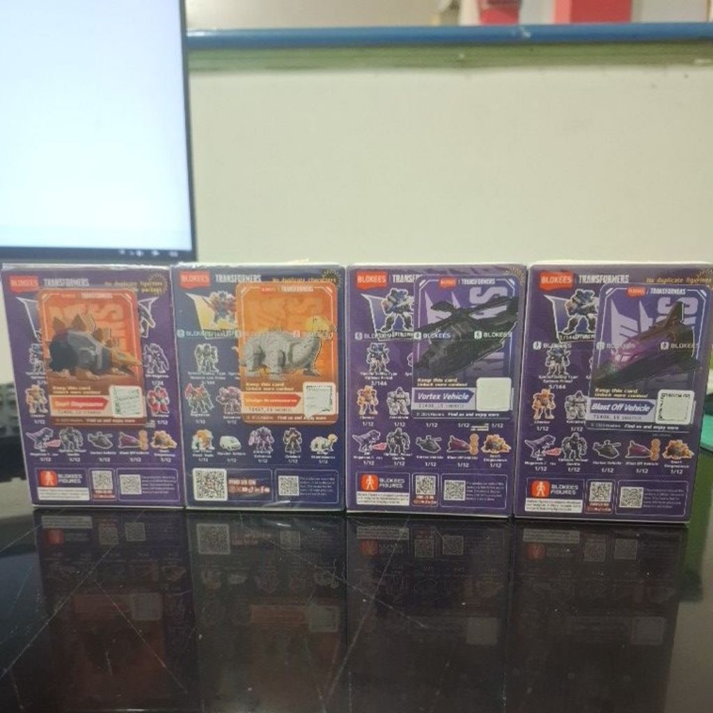 Blokees Part Bruticus Volcanicus (Snarl, Sludge, Vortex, Blast Off, Swindle, Onslaught)