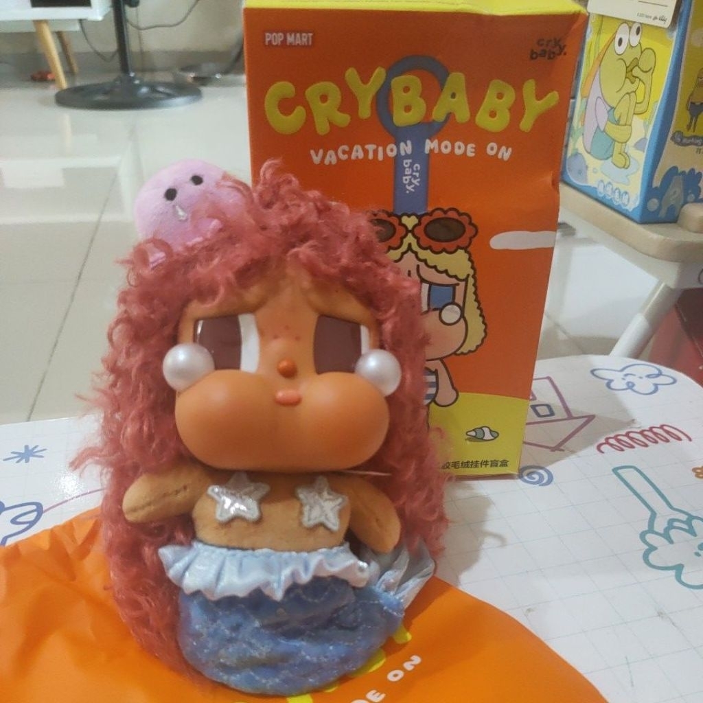 CRYBABY VACATION SECRET