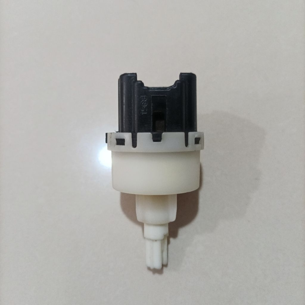 SWITCH SAKLAR PUTARAN AC SUZUKI ERTIGA DAN APV ORIGINAL