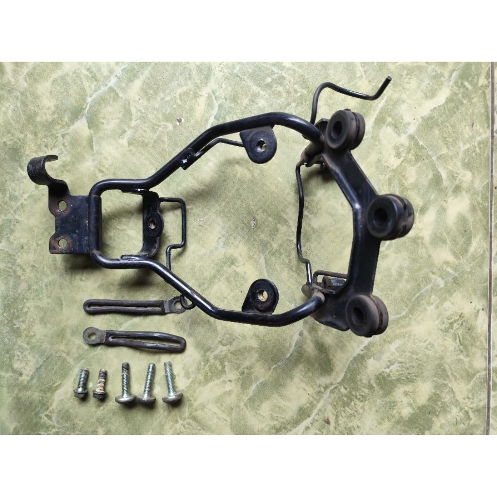 bracket lampu dudukan headlamp vixion nvl nva original copotan