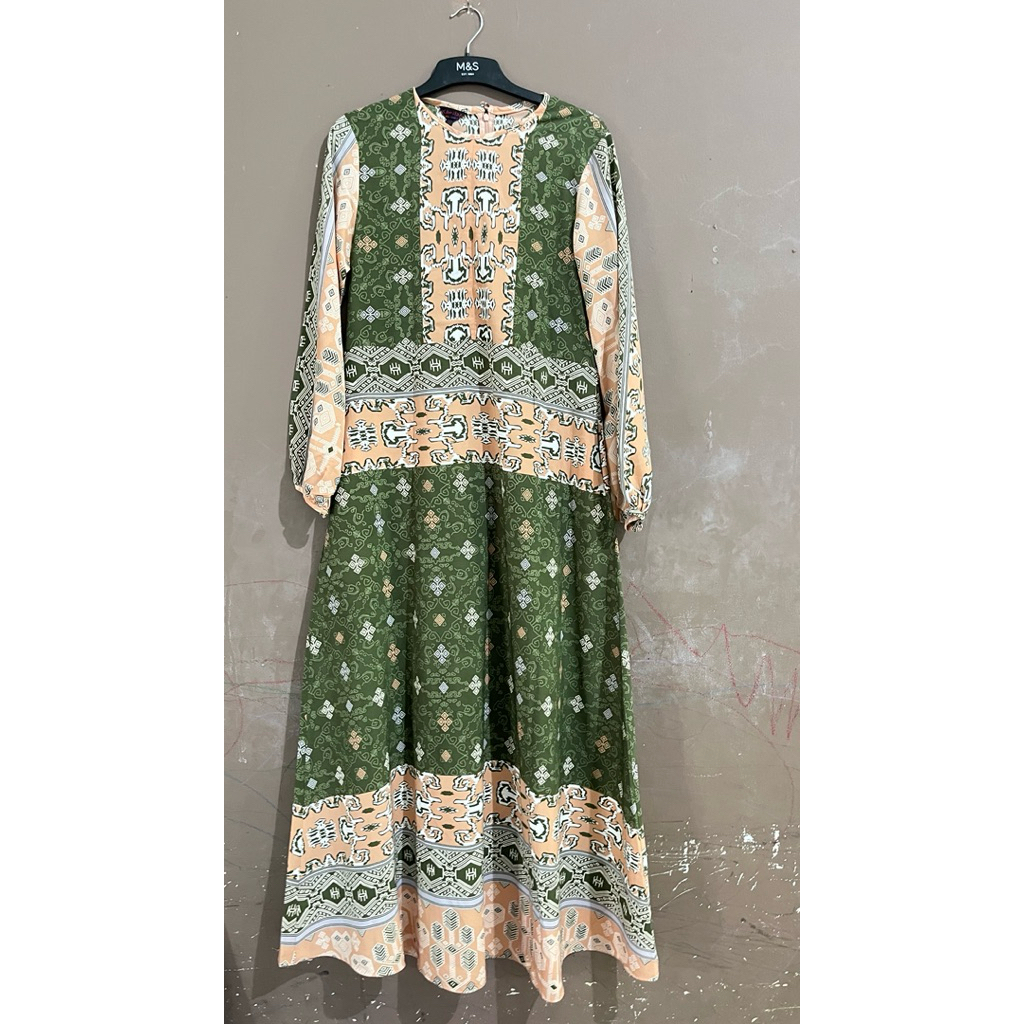 PRELOVED GAMIS ETHNIC KAMILAA BY ITANG YUNASZ