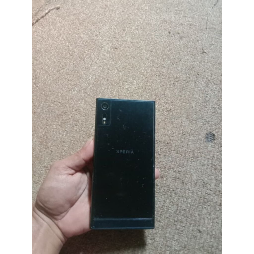 Sony XZ minus