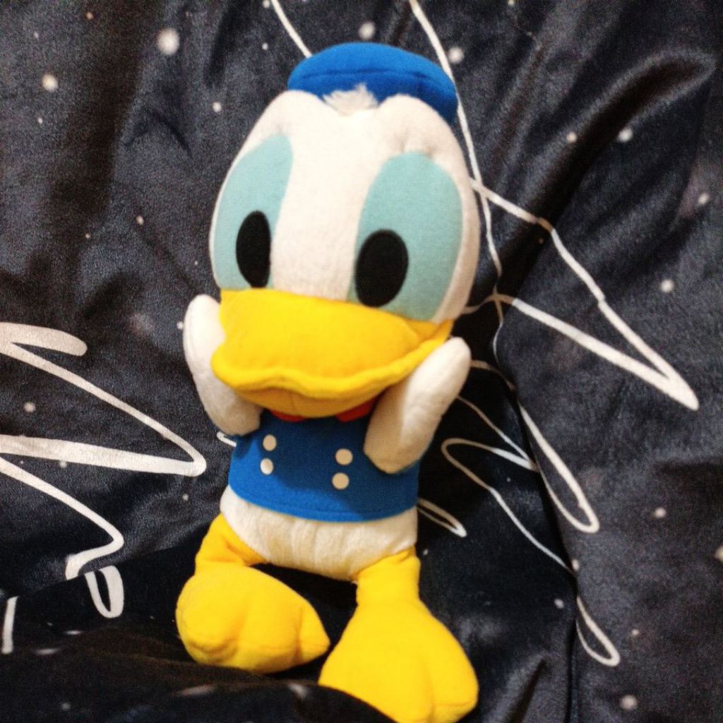 Boneka Donald Duck Original