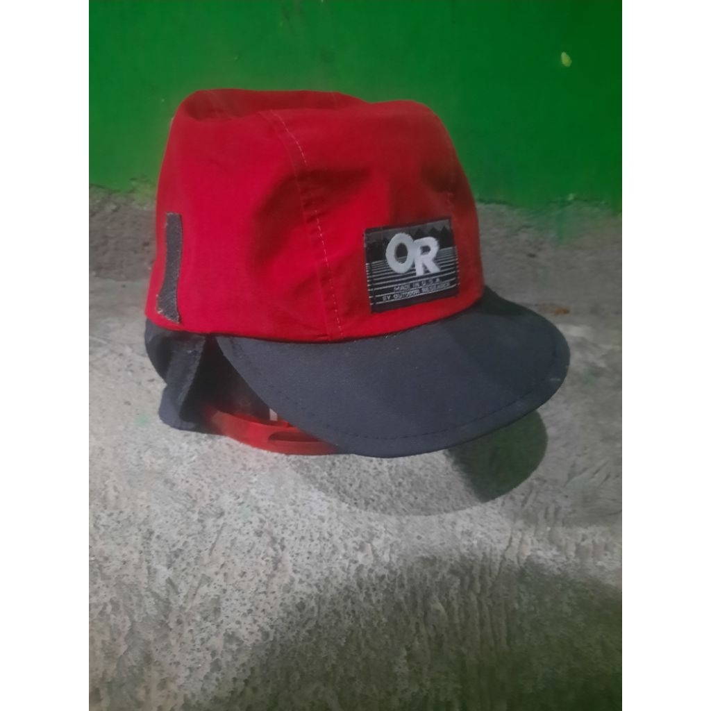 topi outdoor gore-tex merk OR (outdoor research)
